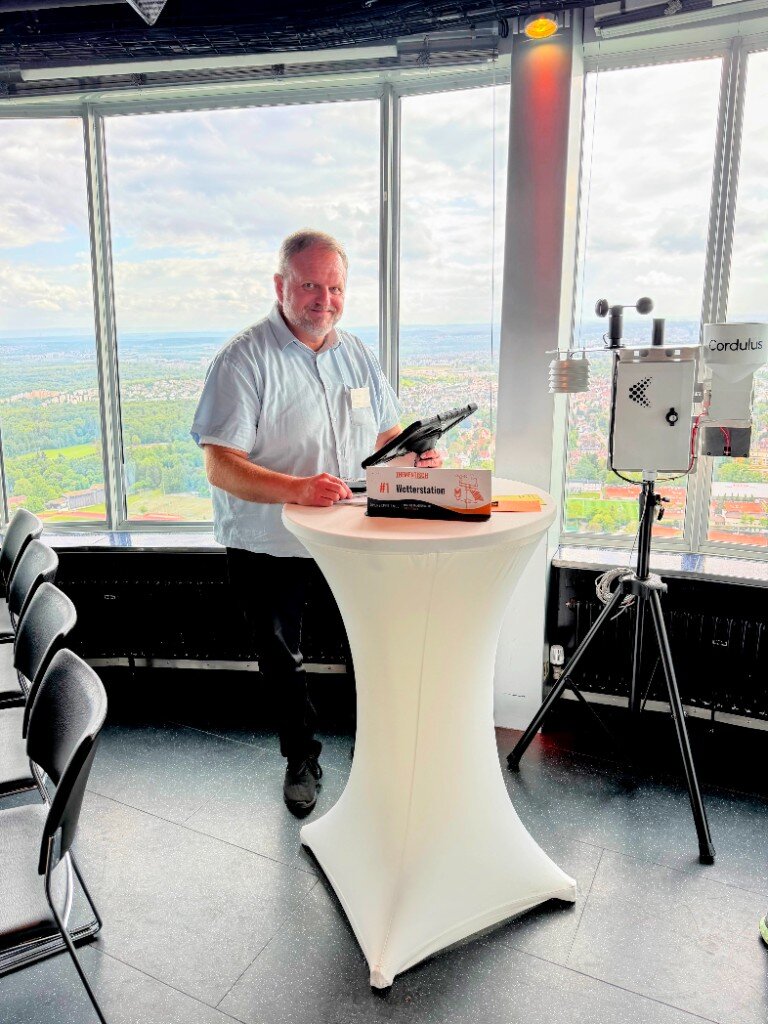 Thementisch #1 Wetterstation — Demo der Cordulus-Wetterstation mit Blick über Stuttgart